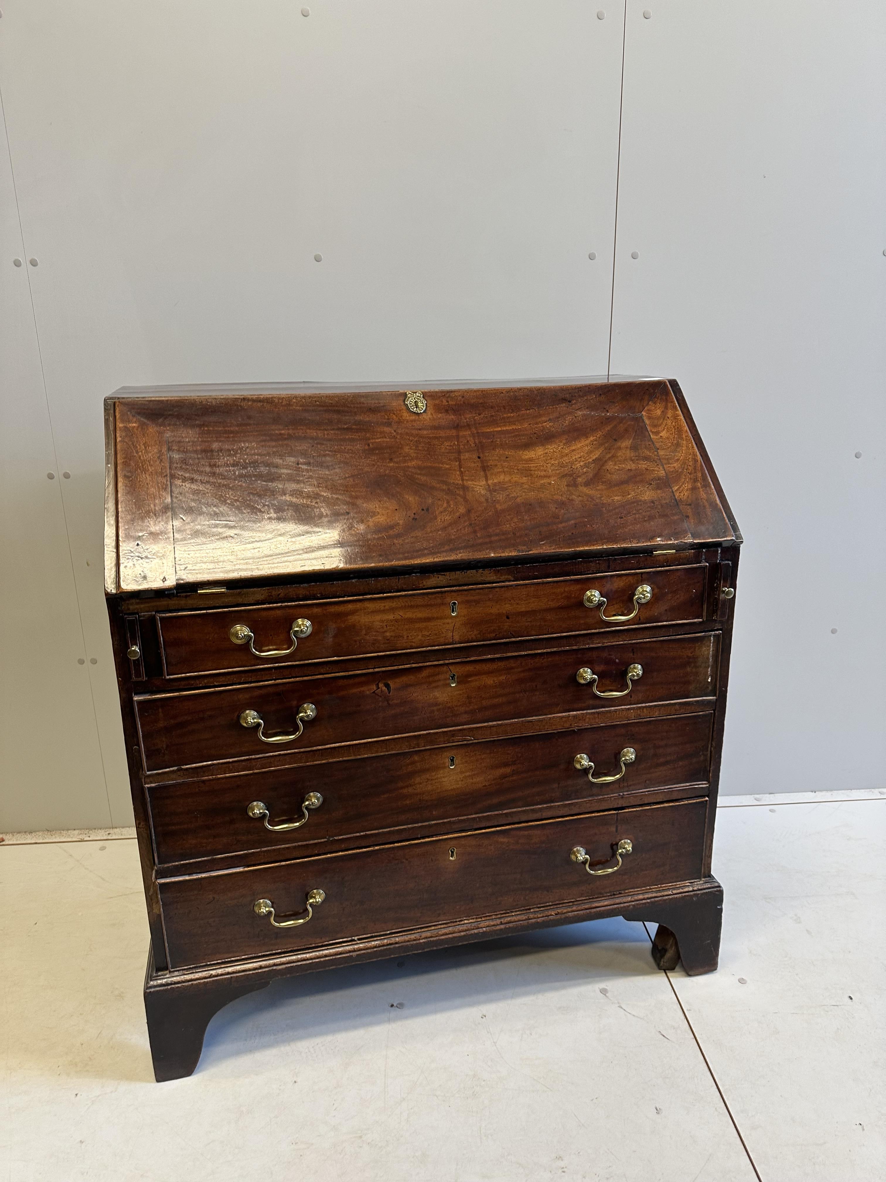 A George III mahogany bureau, width 99cm, depth 53cm, height 109cm